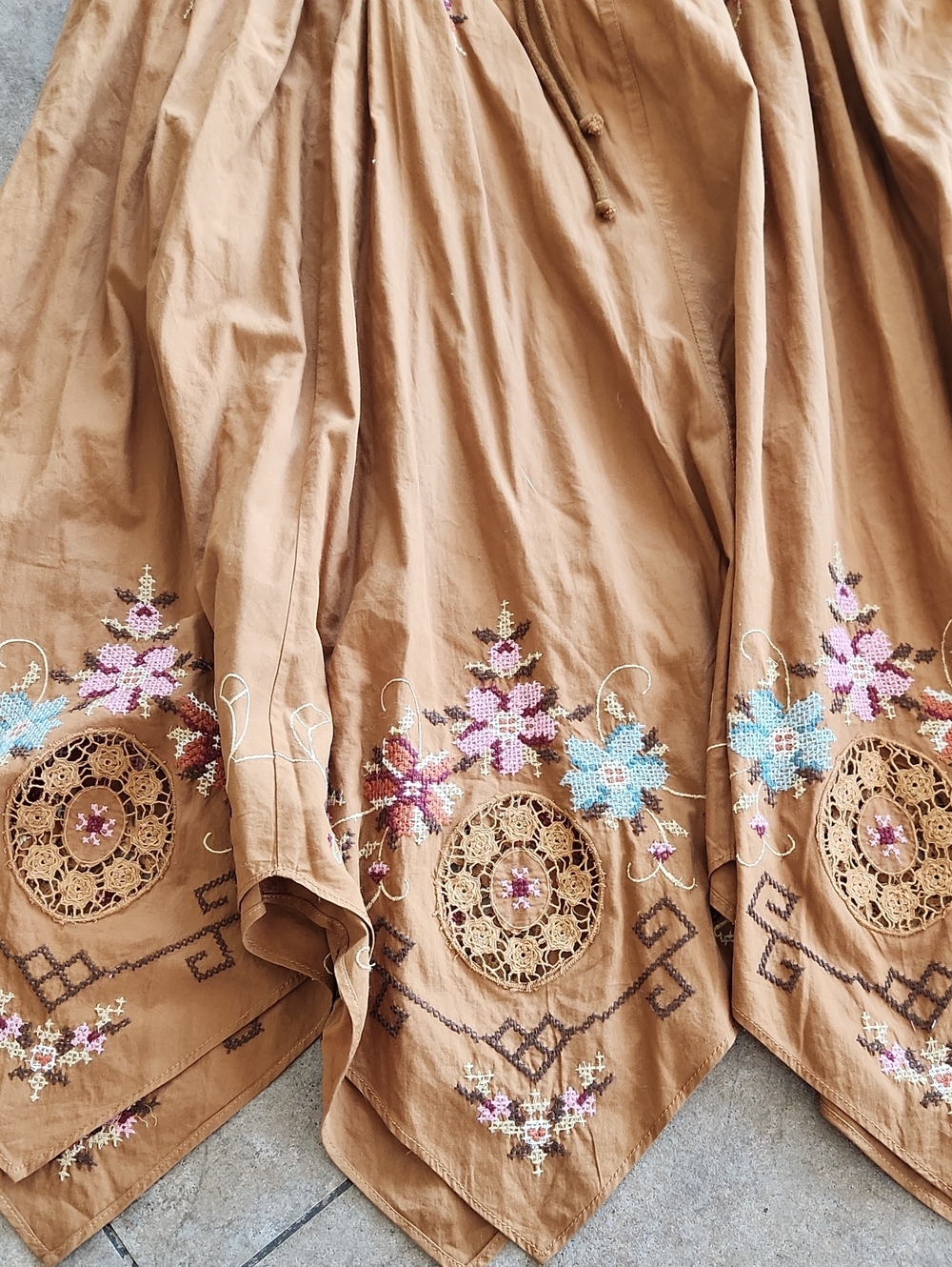 NWT..Free People Brown Asymmetrical Handkerchief Hem Embroidered Skirt - Picture 8 of 15